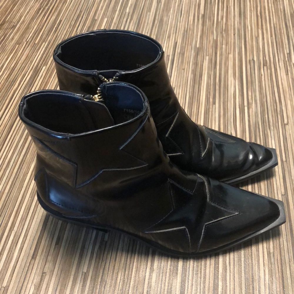 Black Ankle Star Bootie